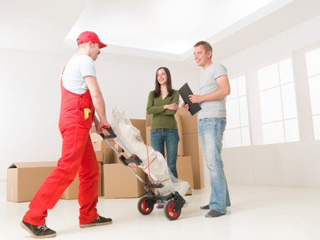 Organised Bayswater storage space for retail inventory and office items